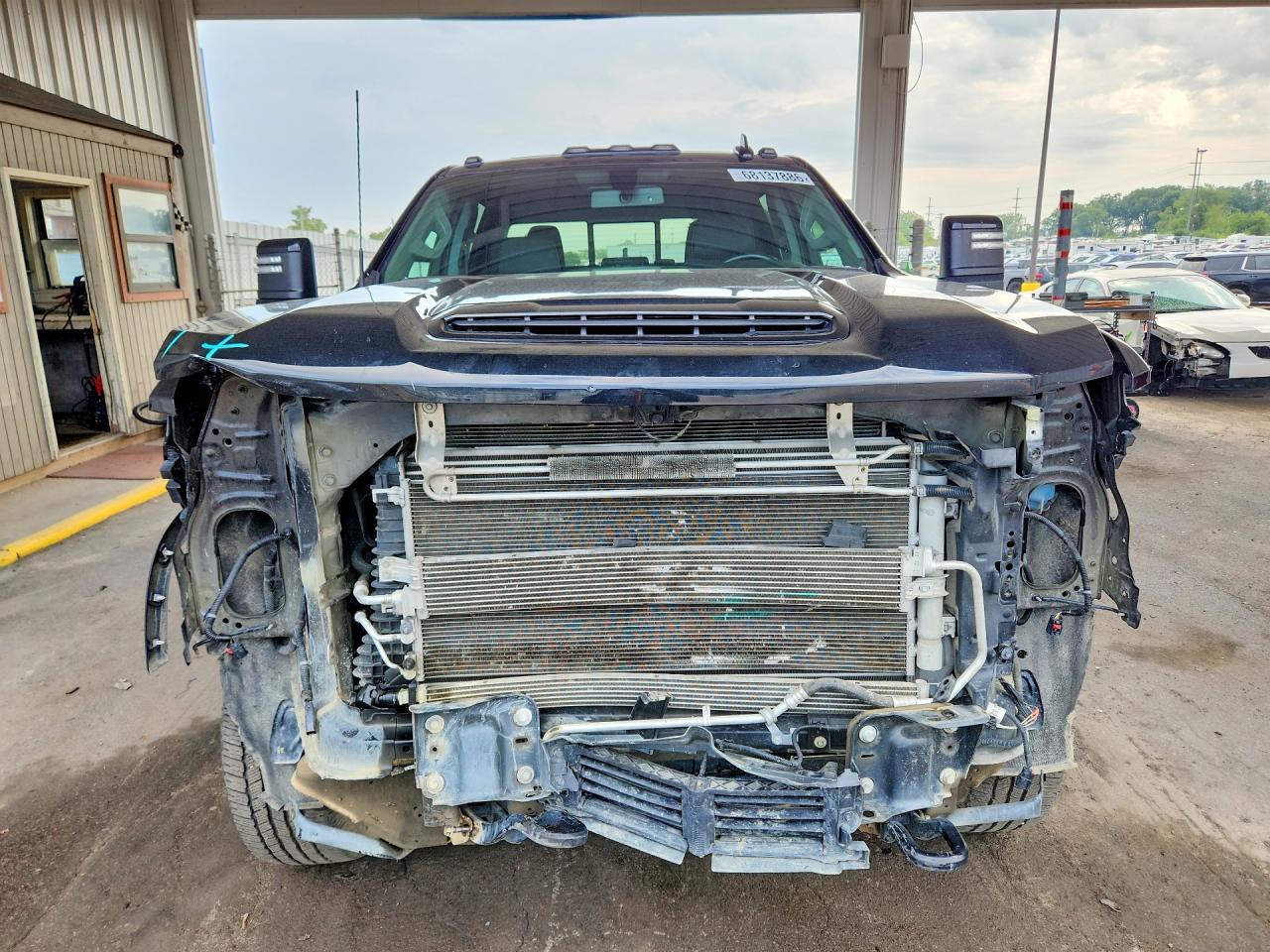 2023 CHEVROLET SILVERADO K2500 HEAVY DUTY LTZ — Фото 5 из 12