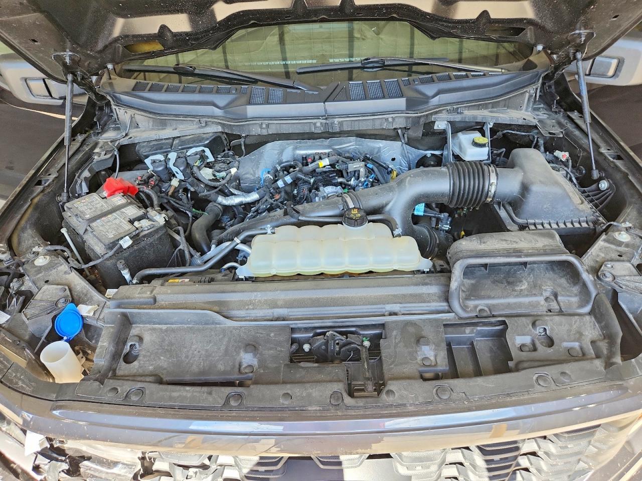 2025 FORD F150 STX — Фото 11 из 12