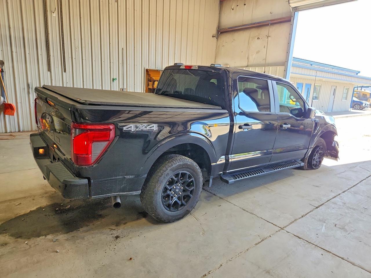 2025 FORD F150 STX — Фото 3 из 12