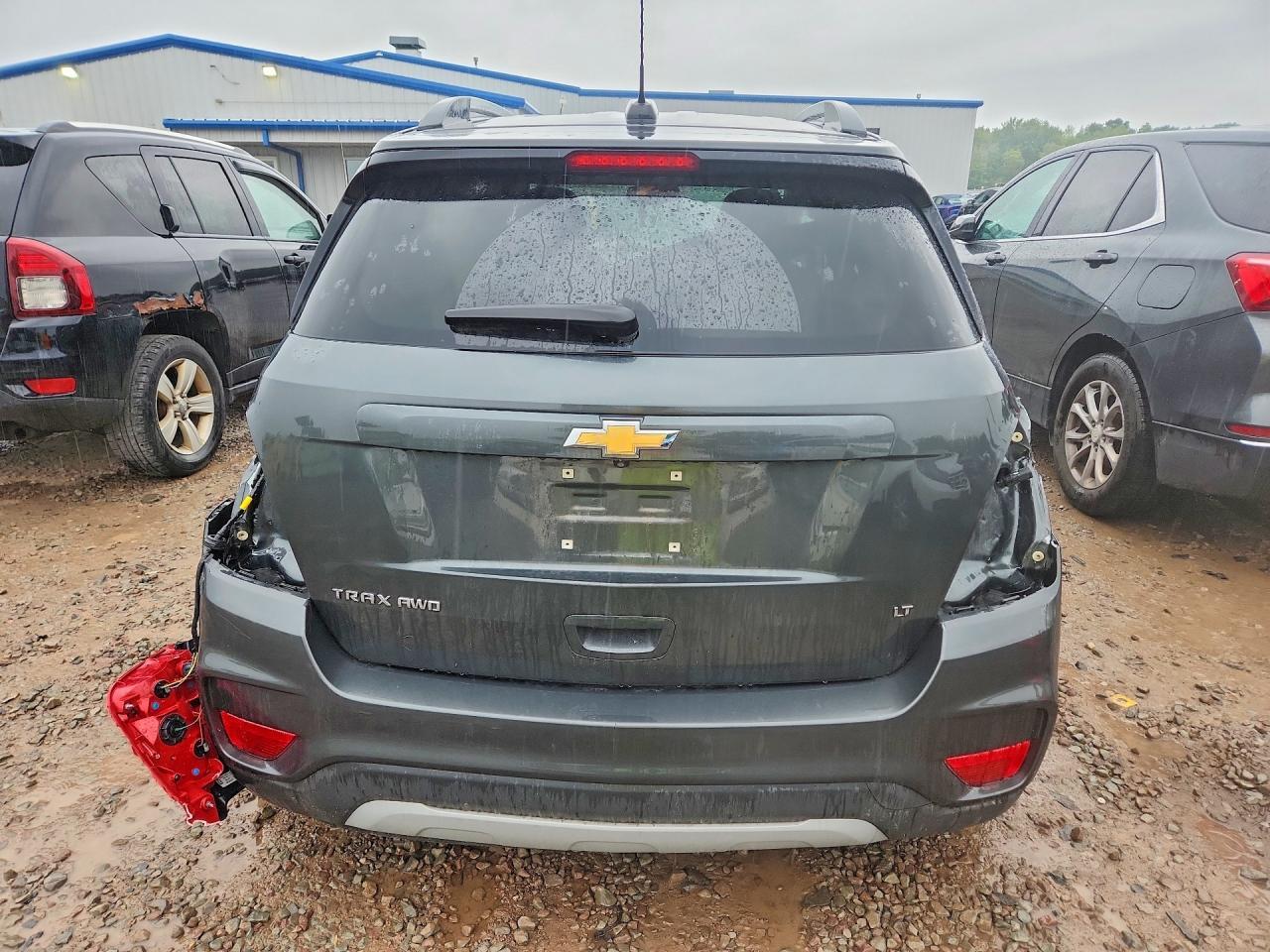 2020 CHEVROLET TRAX 1LT — Фото 6 из 13