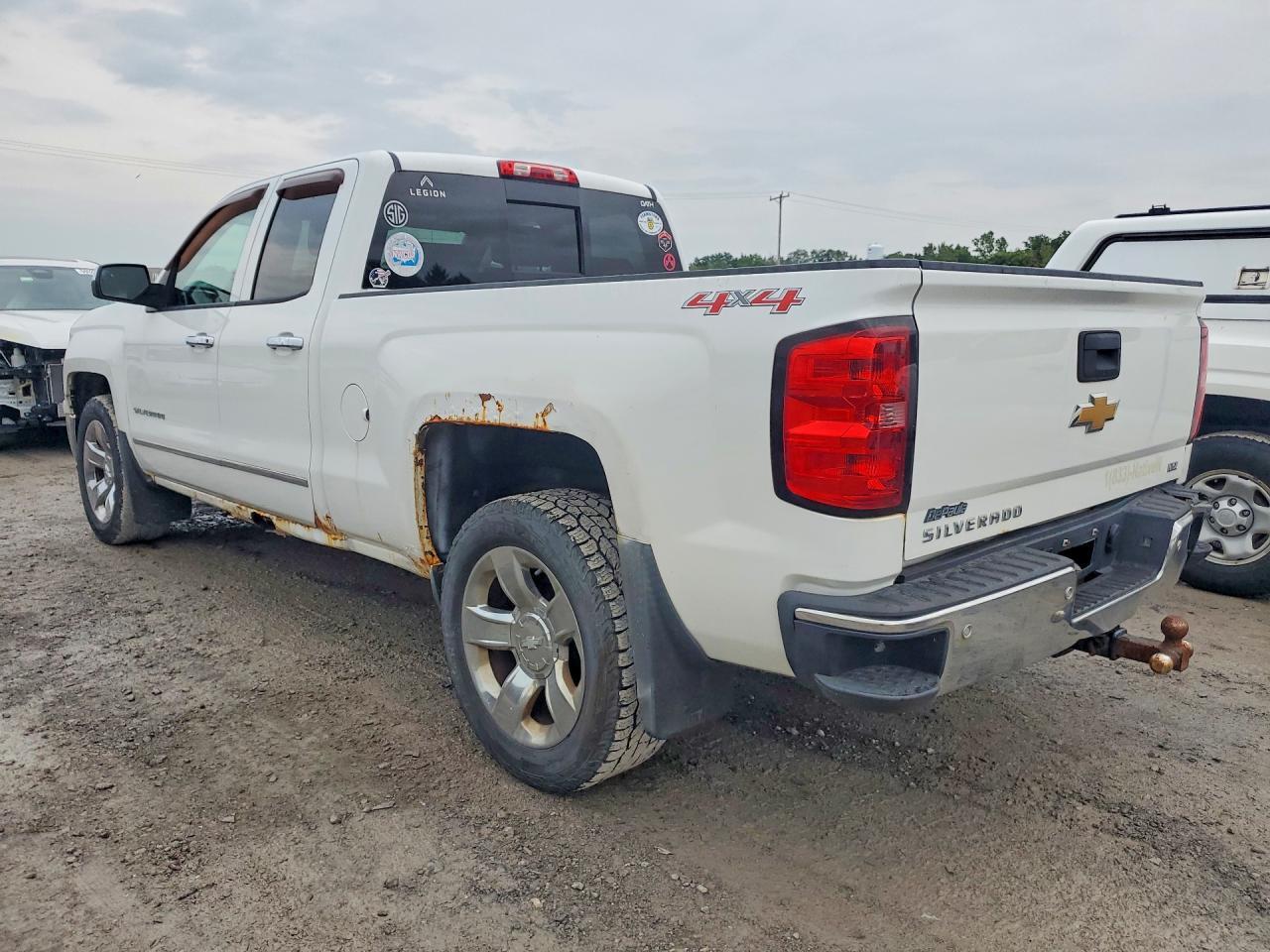 2014 CHEVROLET SILVERADO K1500 LTZ — Фото 2 из 12