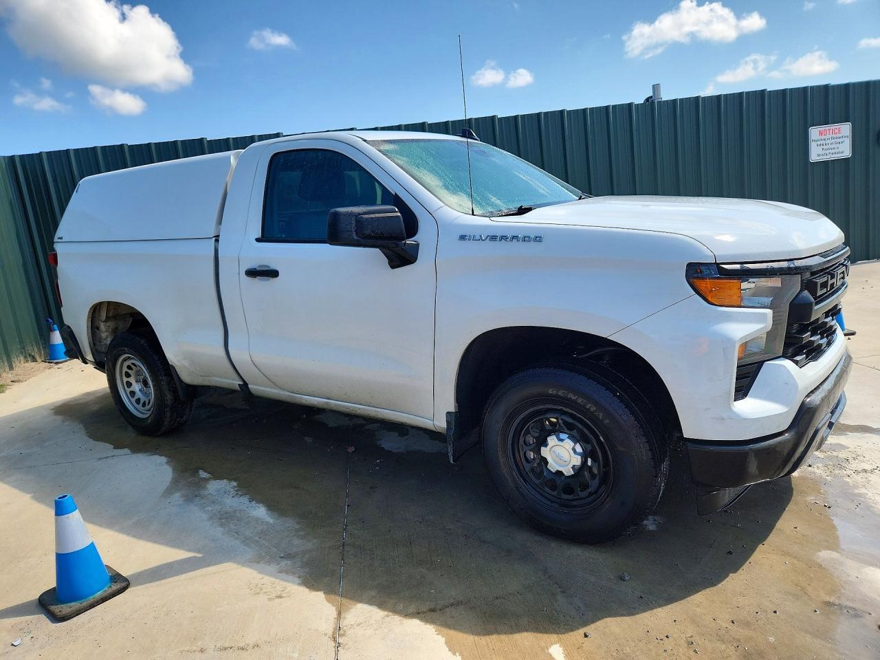 3GCNAAEK2PG340565 2023 CHEVROLET SILVERADO photo no. 4
