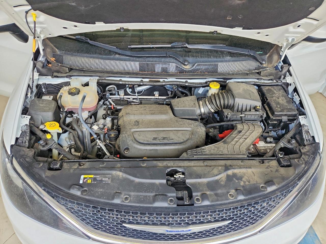 2C4RC1DG9LR264517 2020 CHRYSLER VOYAGER photo no. 12