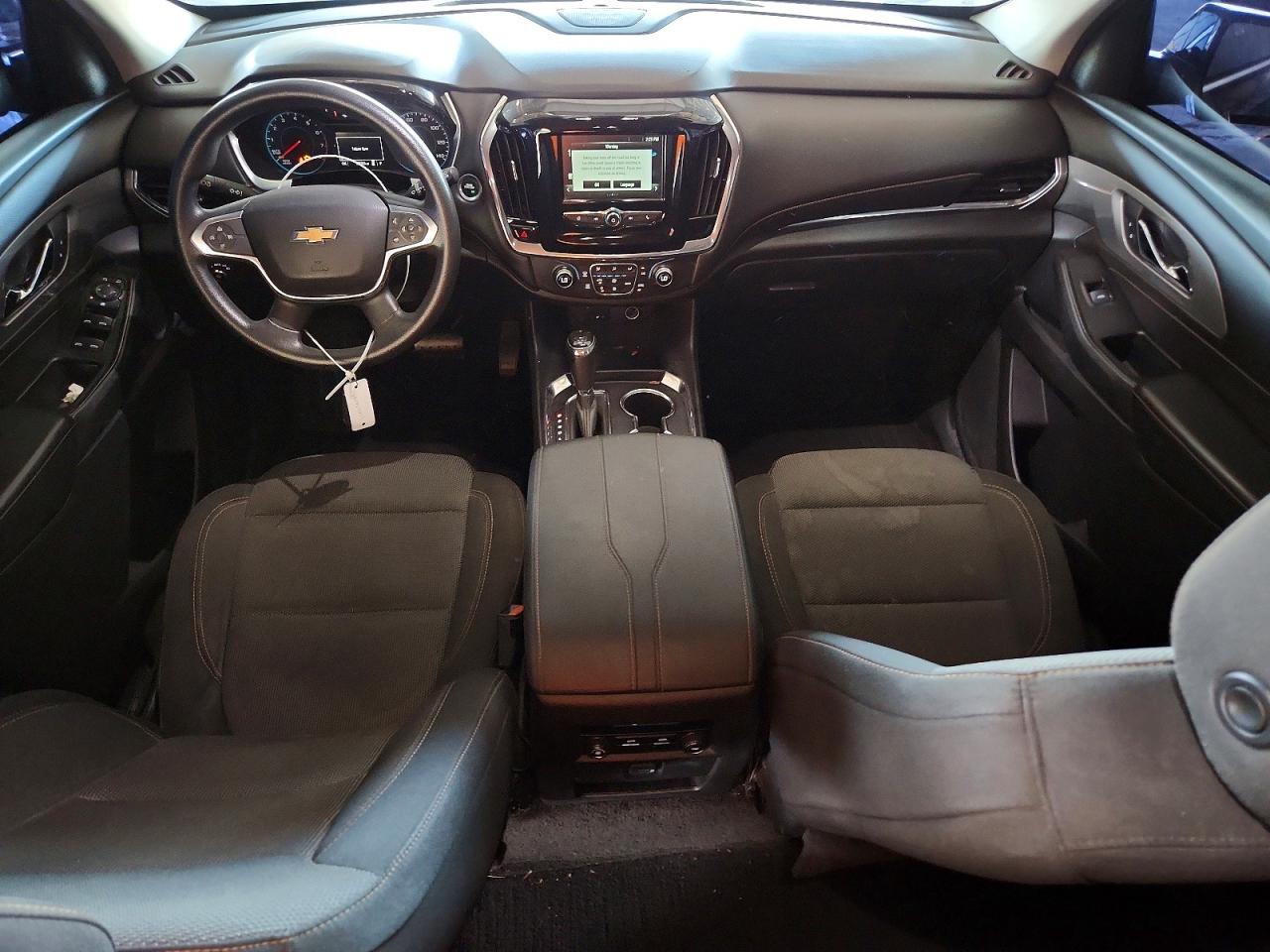 2019 CHEVROLET TRAVERSE — Фото 8 из 14