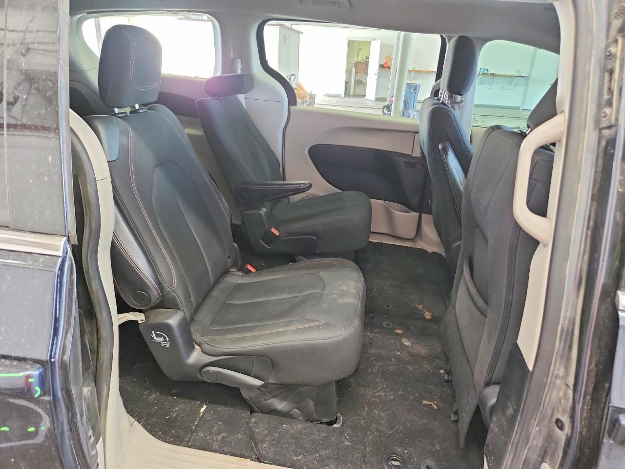 2019 CHRYSLER PACIFICA LX — Фото 11 из 13