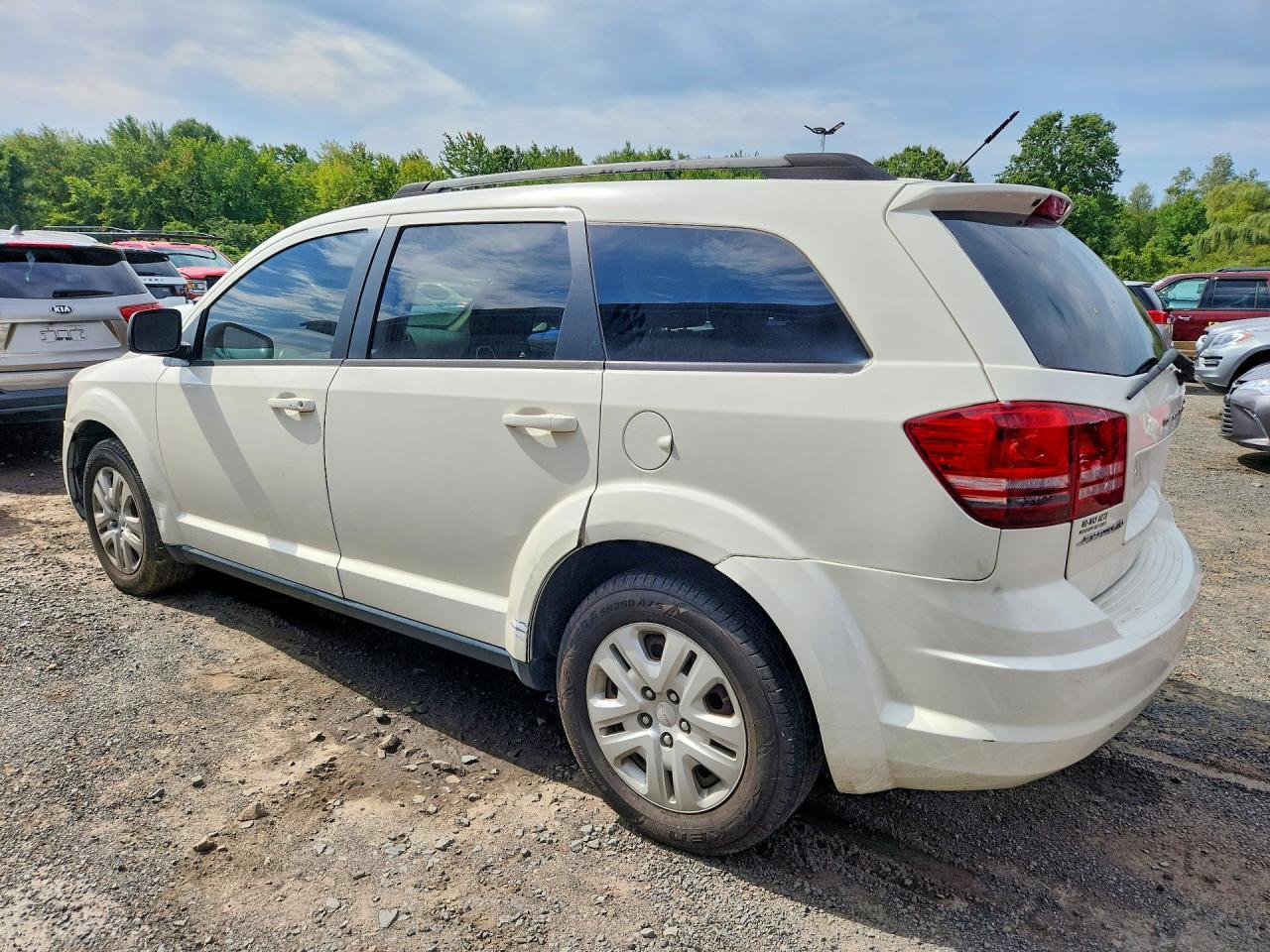 2019 DODGE JOURNEY SE — Фото 2 из 13