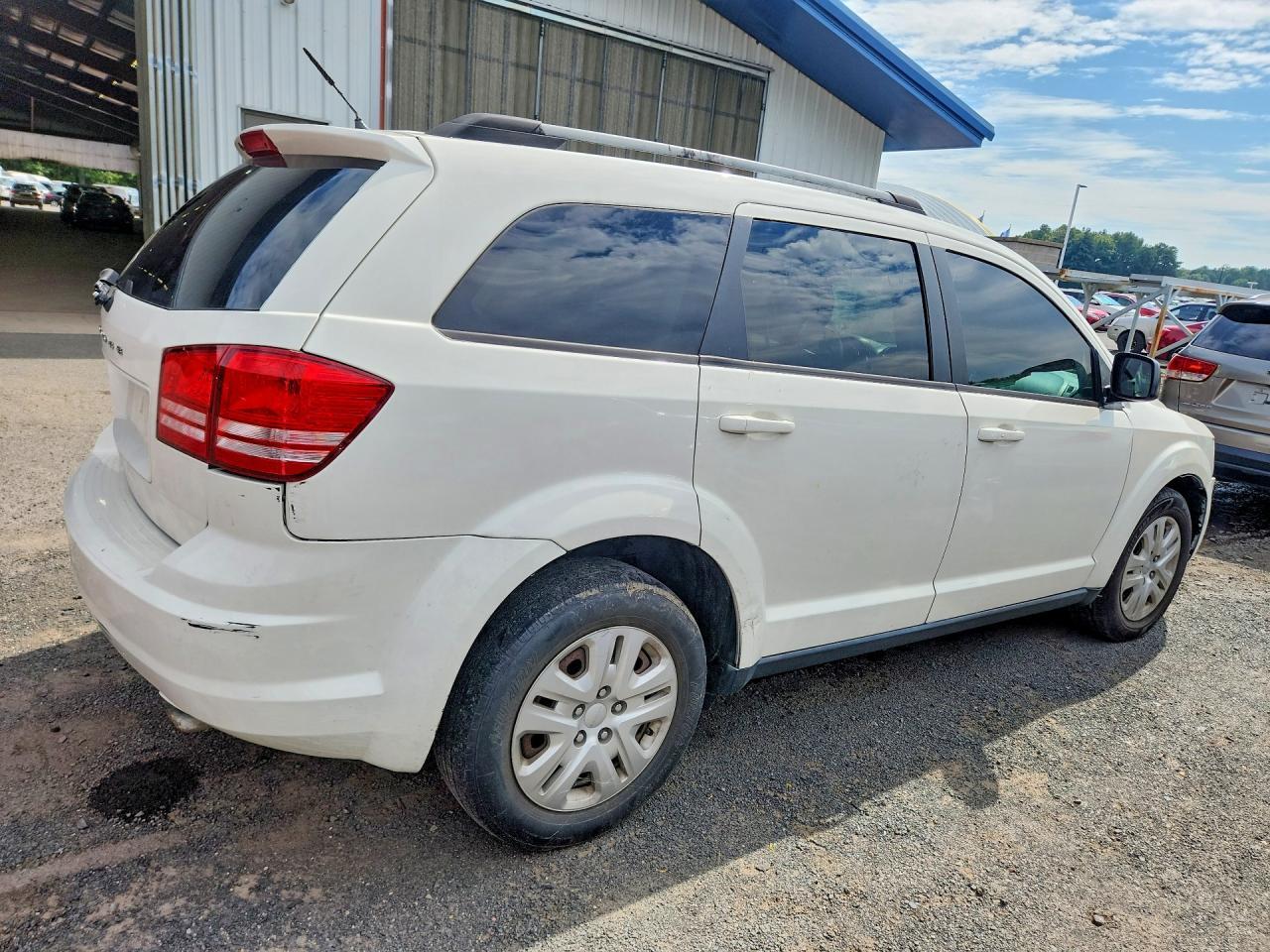 2019 DODGE JOURNEY SE — Фото 3 из 13