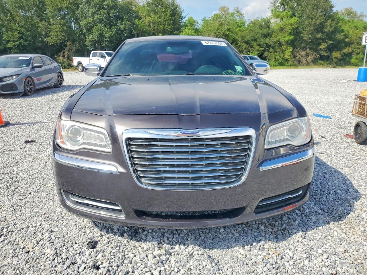 2014 CHRYSLER 300 — Фото 5 из 12