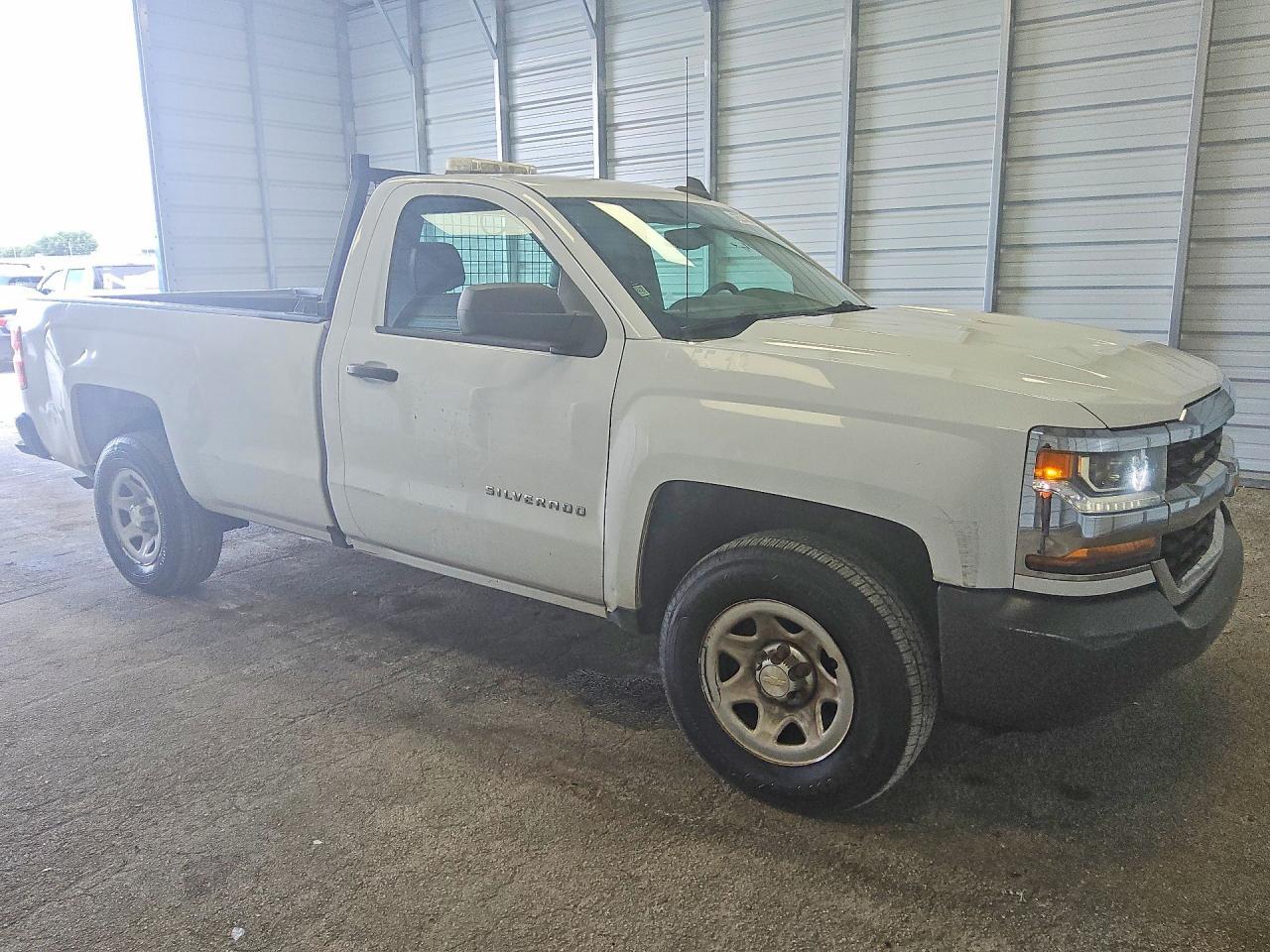 1GCNCNEH8JZ370831 2018 CHEVROLET SILVERADO photo no. 4