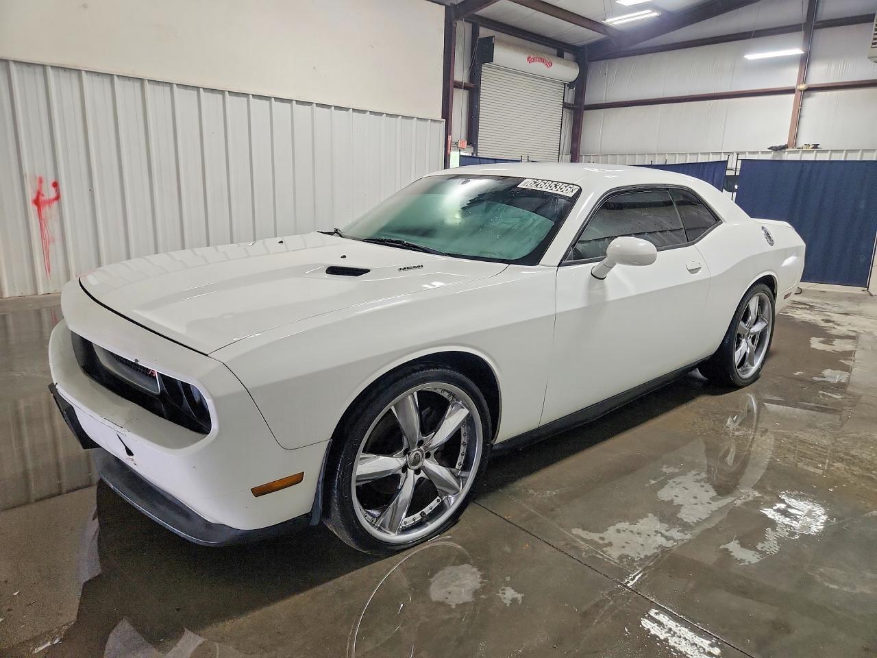 2014 DODGE CHALLENGER 2C3CDYBT1EH284317