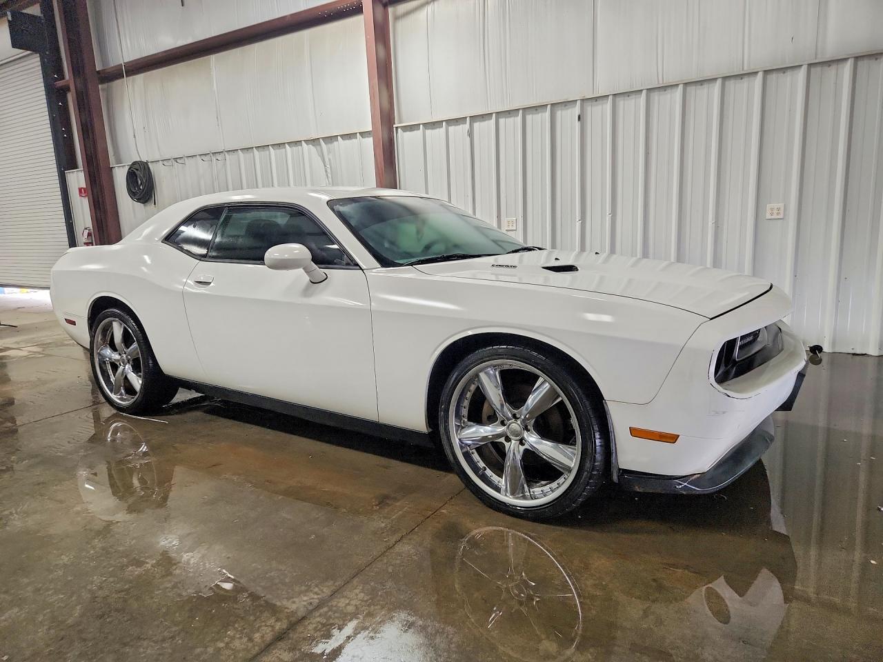 2C3CDYBT1EH284317 2014 DODGE CHALLENGER photo no. 4