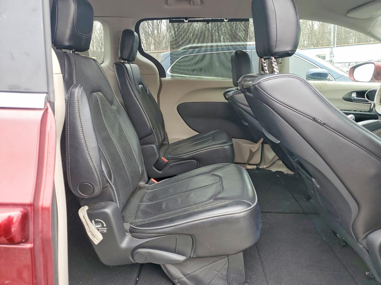 2C4RC1GG8JR210506 2018 CHRYSLER PACIFICA photo no. 11