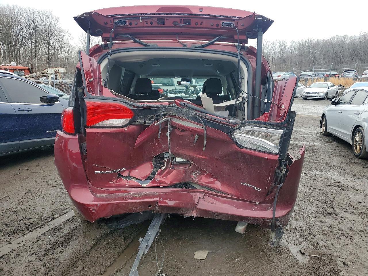 2C4RC1GG8JR210506 2018 CHRYSLER PACIFICA photo no. 6