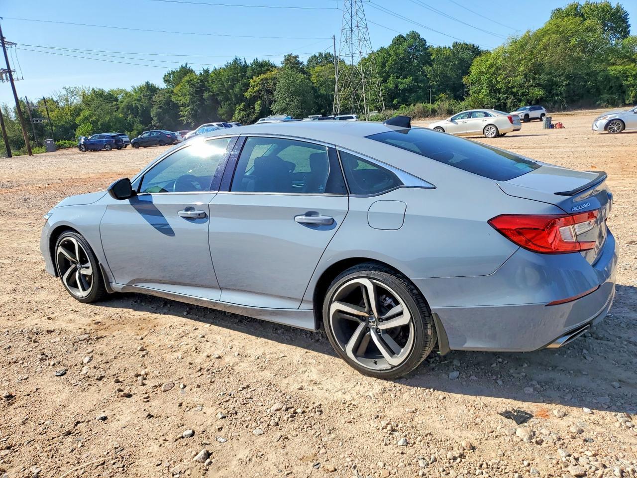 2021 HONDA ACCORD SPORT — Фото 2 из 12
