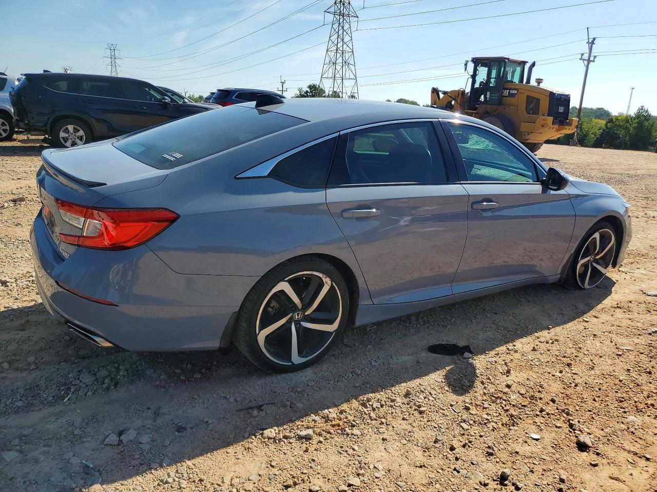2021 HONDA ACCORD SPORT — Фото 3 из 12