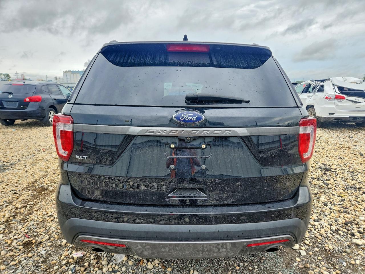 1FM5K7D80HGB51606 2017 FORD EXPLORER photo no. 6