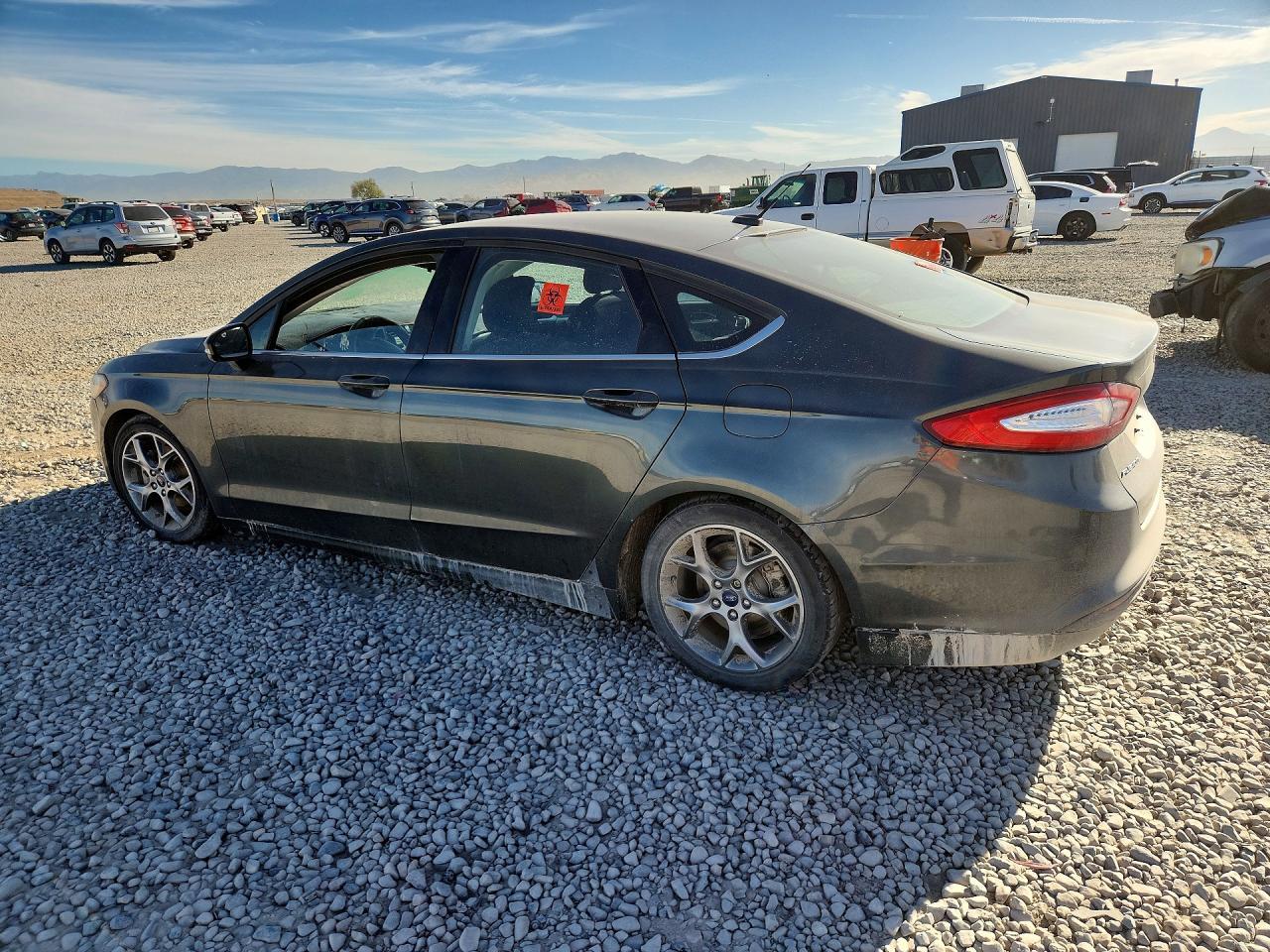 2015 FORD FUSION SE — Фото 2 из 12