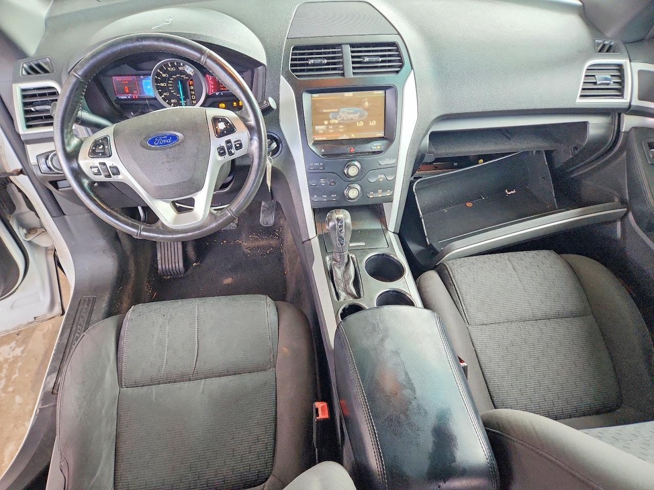 1FM5K7D82DGA10451 2013 FORD EXPLORER photo no. 8