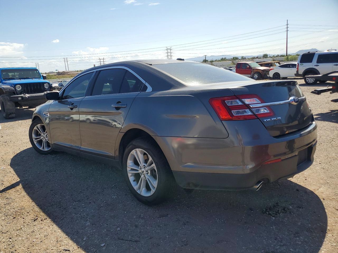 2015 FORD TAURUS SEL — Фото 2 из 12
