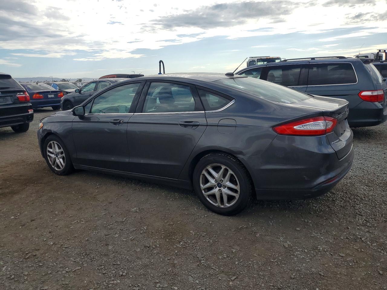 2016 FORD FUSION SE — Фото 2 из 12
