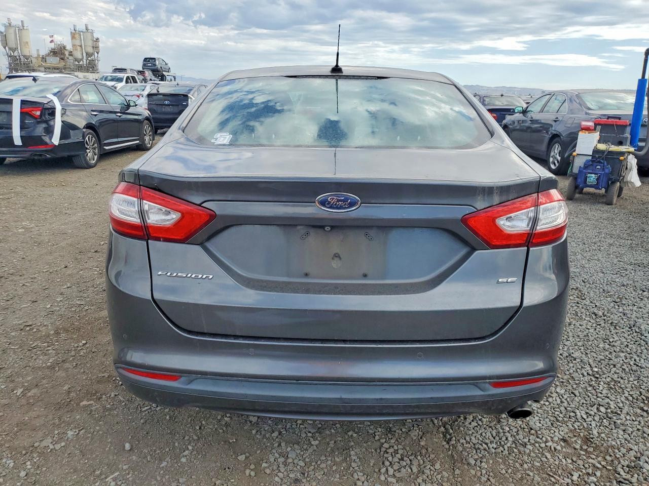 2016 FORD FUSION SE — Фото 6 из 12
