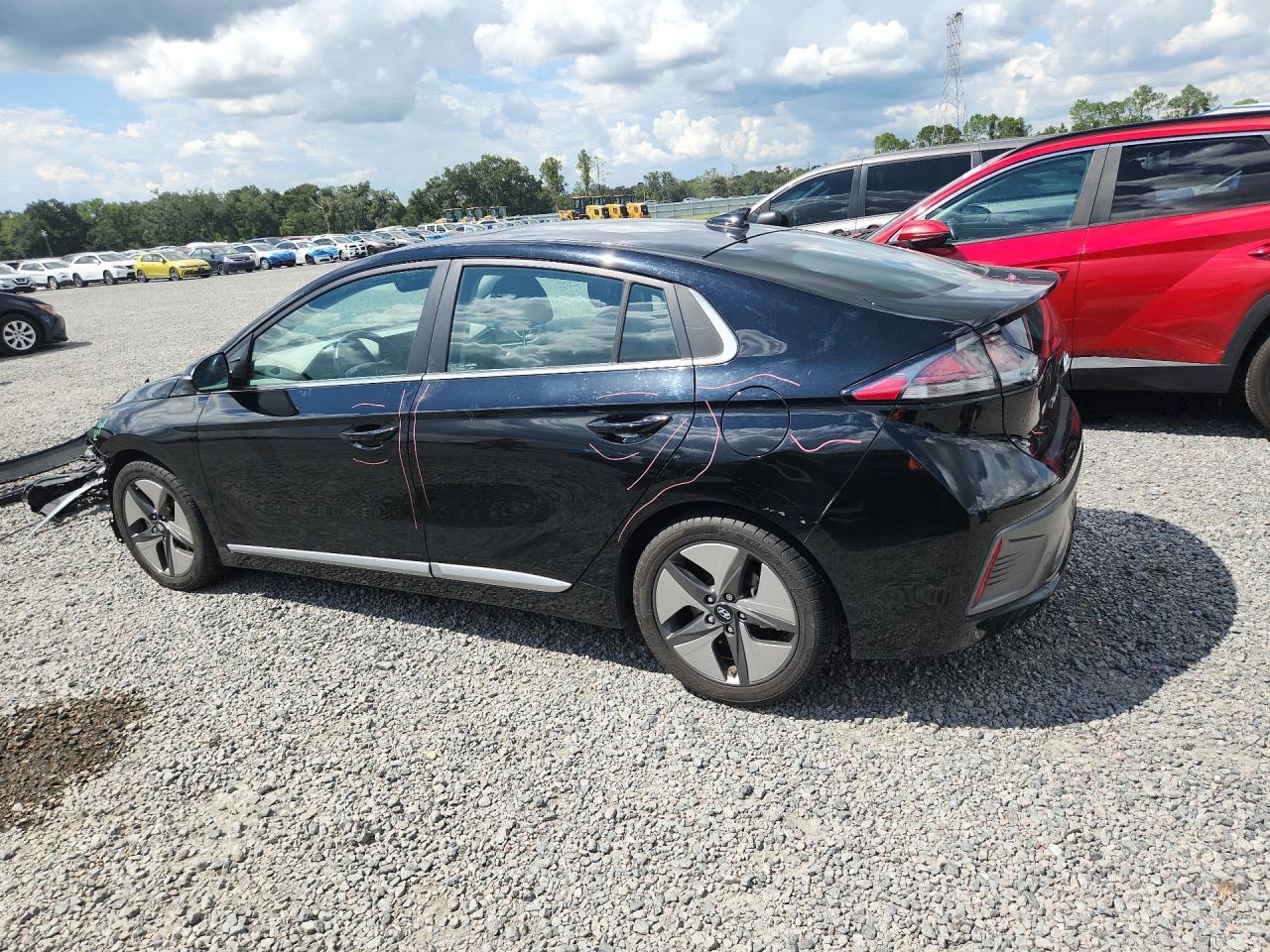 2020 HYUNDAI IONIQ SEL — Фото 2 из 13