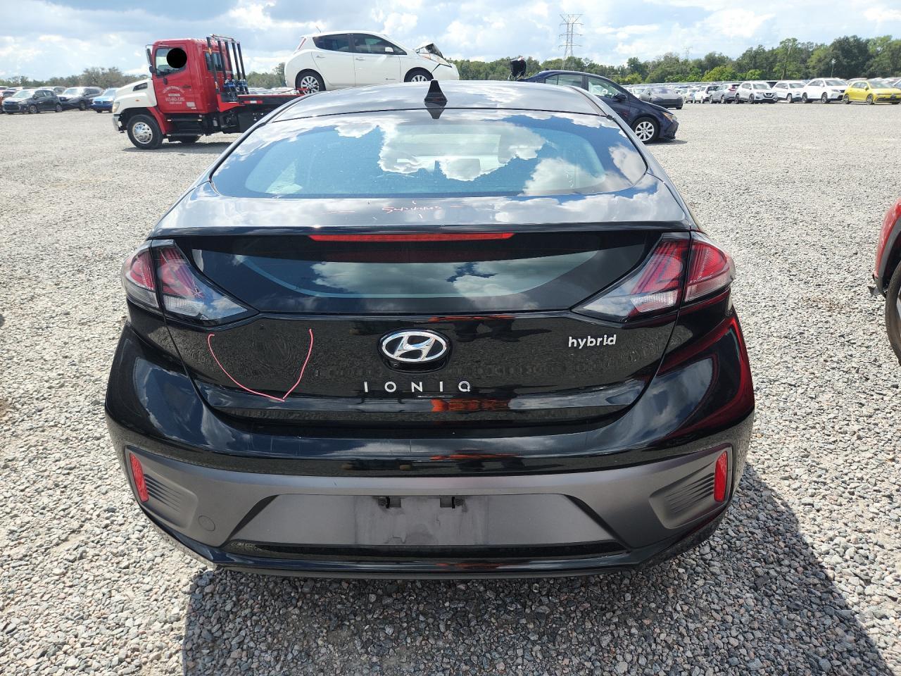 2020 HYUNDAI IONIQ SEL — Фото 6 из 13