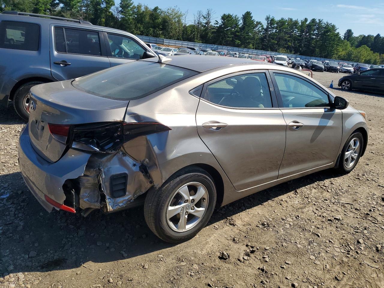 2014 HYUNDAI ELANTRA SE — Фото 3 из 12