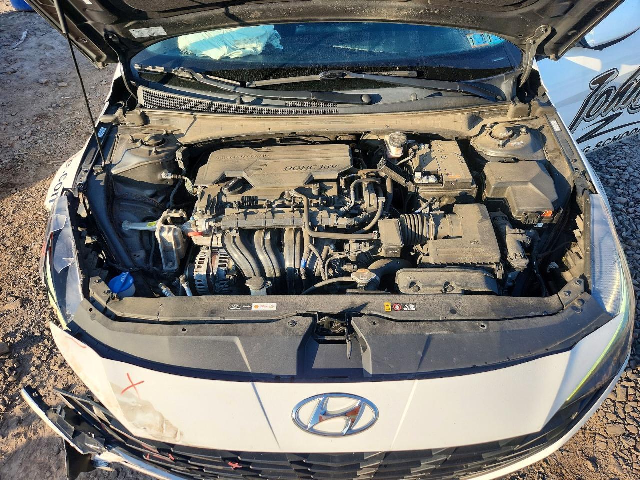 2023 HYUNDAI ELANTRA SEL — Фото 11 из 13