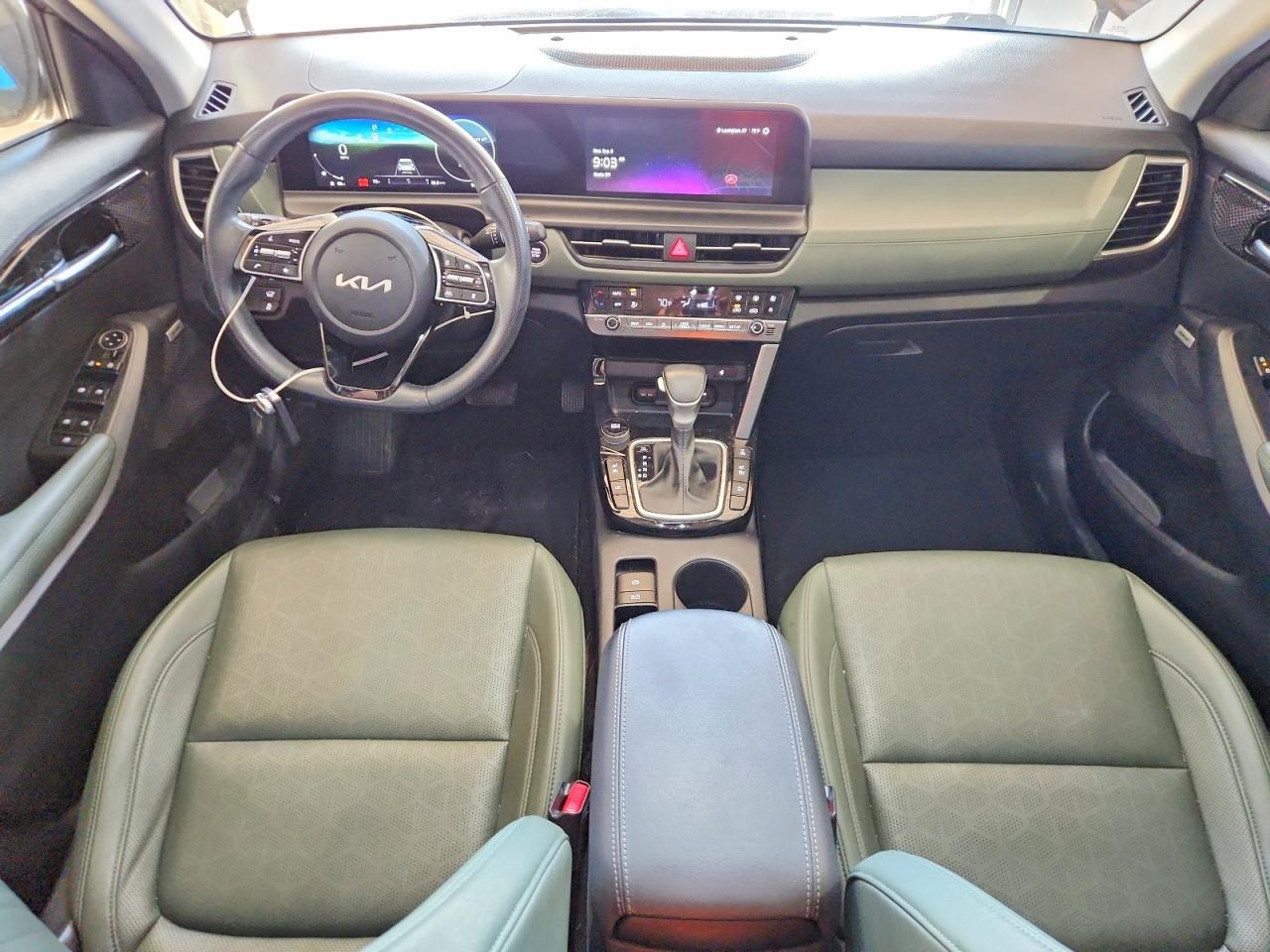 2024 KIA SELTOS SX — Фото 8 из 13