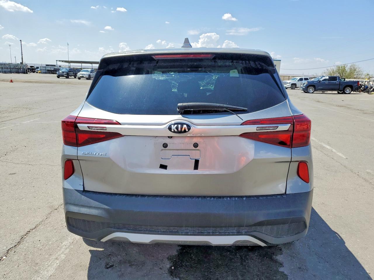 2021 KIA SELTOS LX — Фото 6 из 13