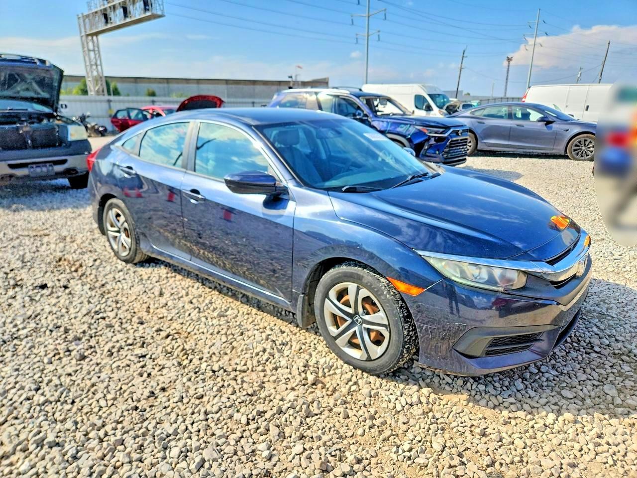 2016 HONDA CIVIC LX — Фото 4 из 12