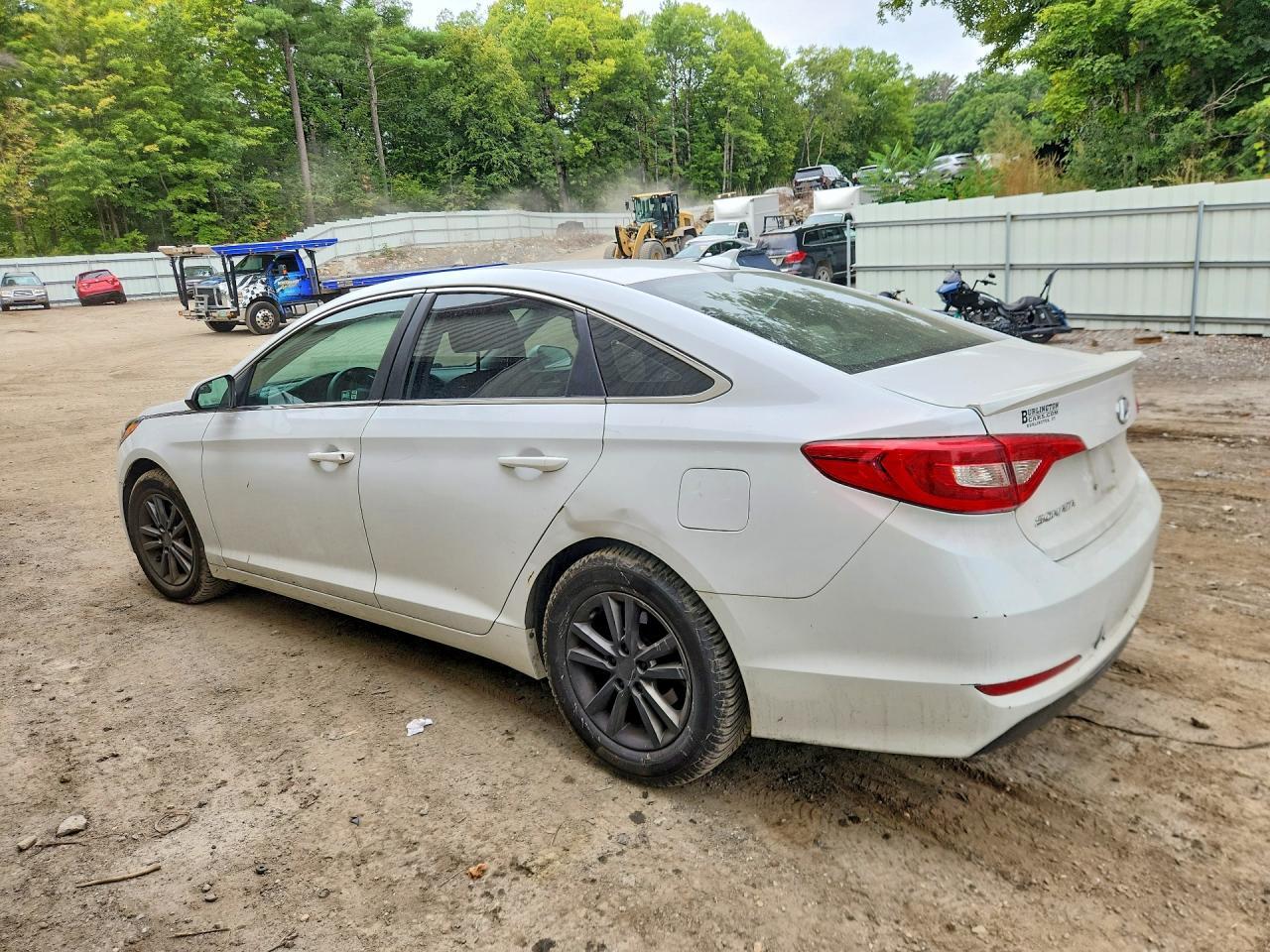 2016 HYUNDAI SONATA SE — Фото 2 из 13