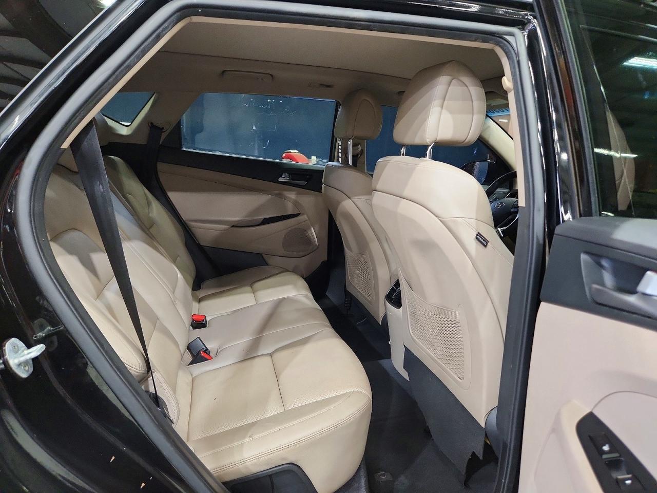 2016 HYUNDAI TUCSON LIMITED — Фото 11 из 13