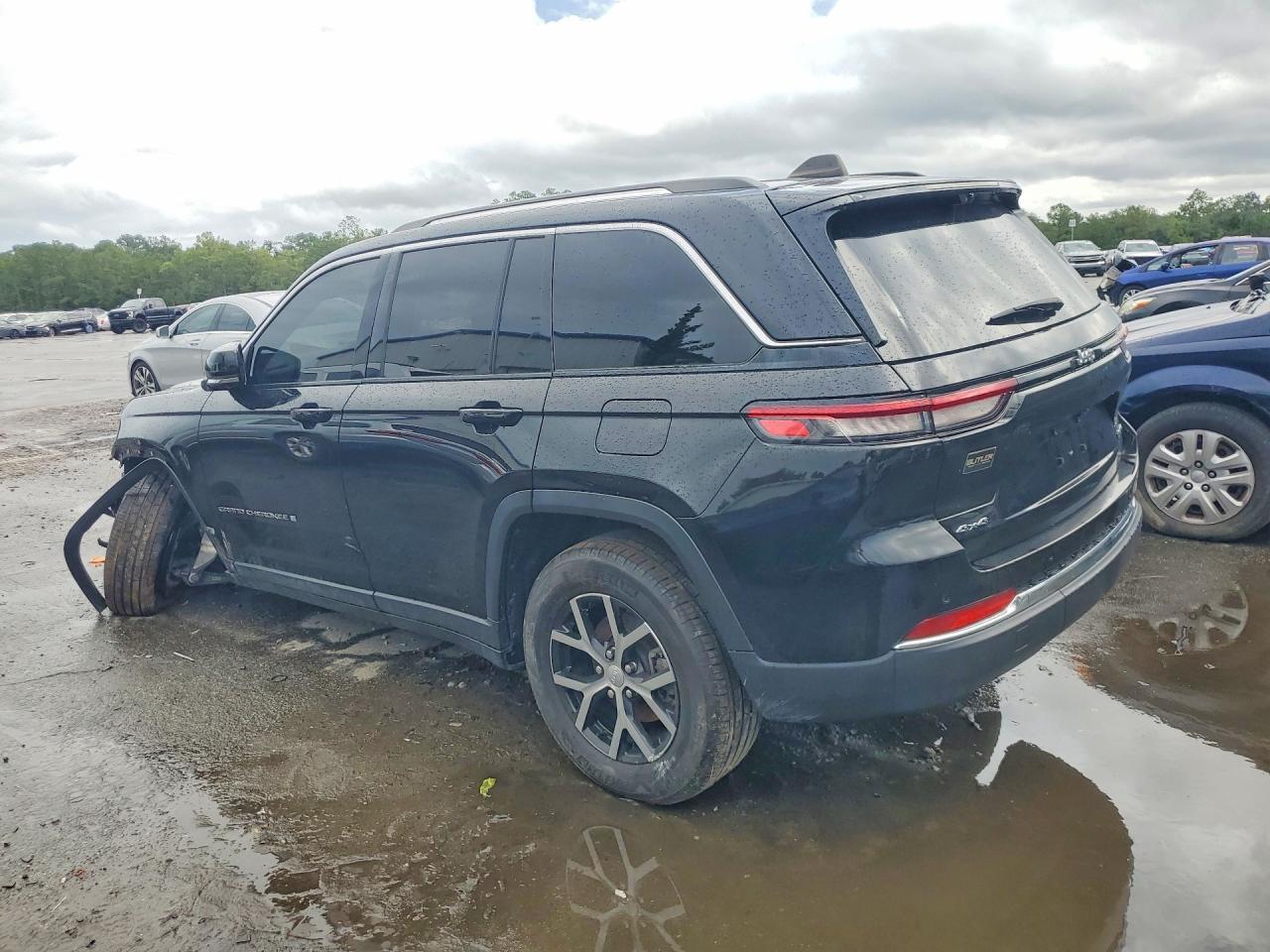 2023 JEEP GRAND CHEROKEE LIMITED — Фото 2 из 12