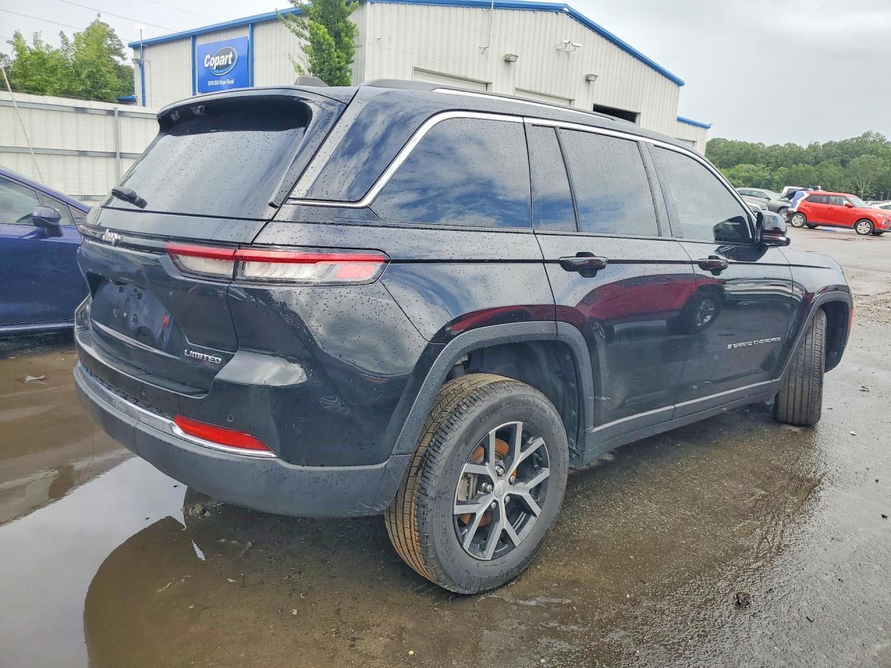 2023 JEEP GRAND CHEROKEE LIMITED — Фото 3 из 12
