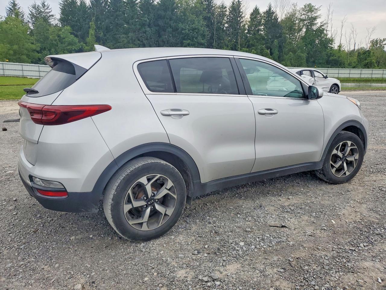 2020 KIA SPORTAGE LX — Фото 3 из 13