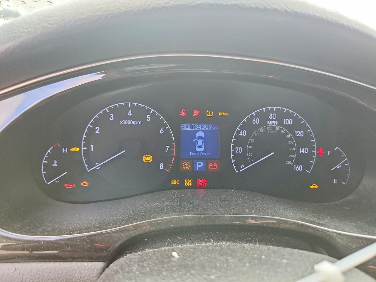 2013 HYUNDAI GENESIS 3.8L — Фото 9 из 13