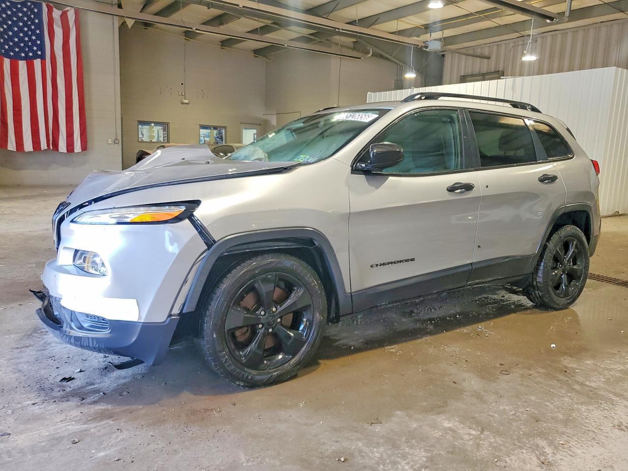 2017 JEEP CHEROKEE 1C4PJLAB3HW616894