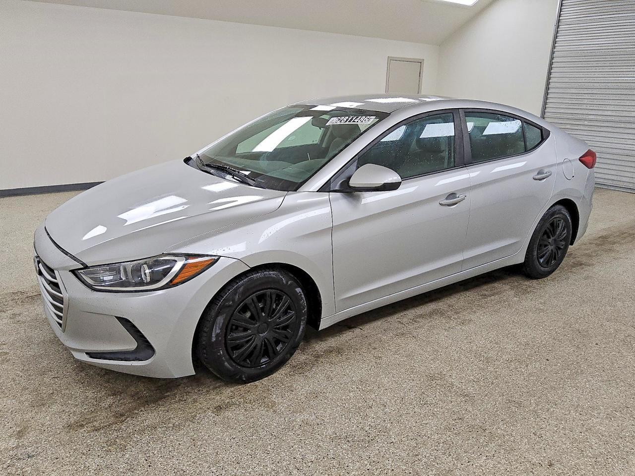 2018 HYUNDAI ELANTRA 5NPD74LF2JH275863
