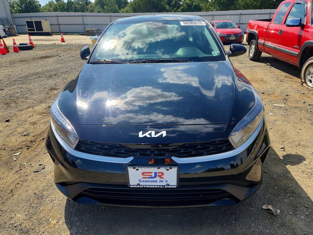 2023 KIA FORTE LXS — Фото 5 из 12