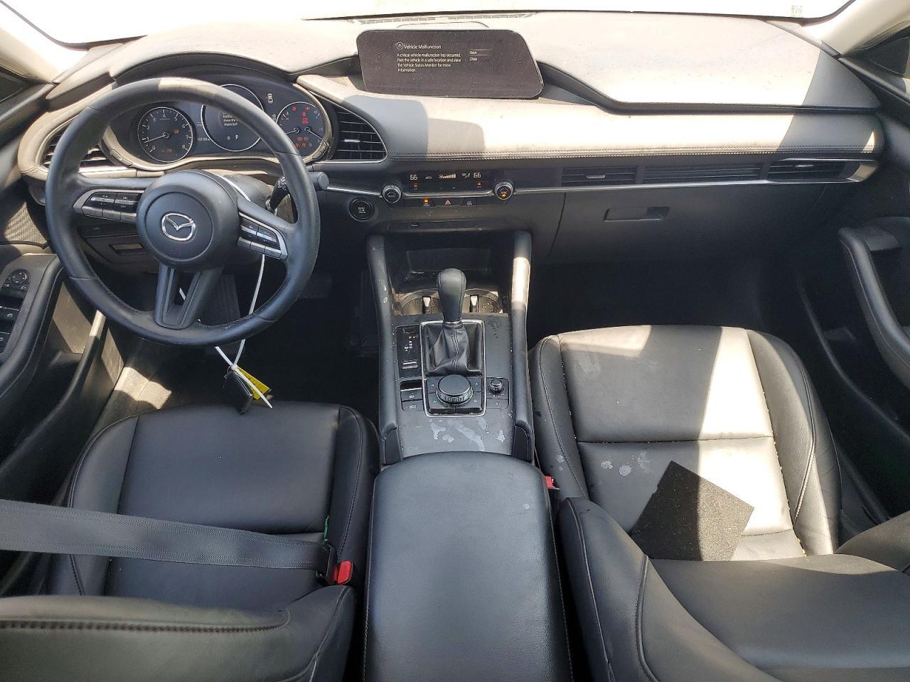 JM1BPACL6L1171141 2020 MAZDA 3 photo no. 8