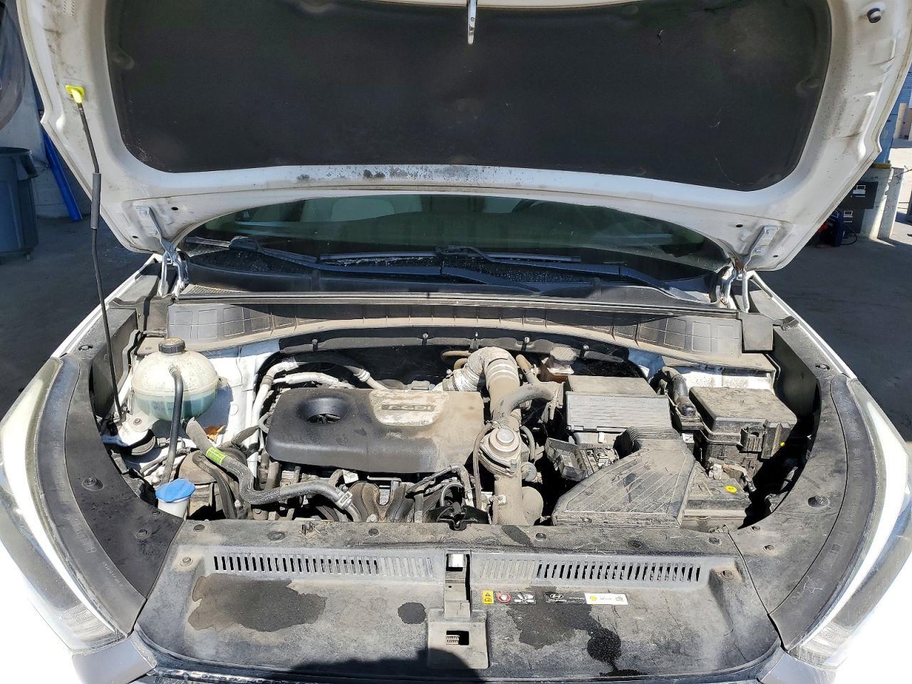 KM8J3CA24JU742937 2018 HYUNDAI TUCSON photo no. 11