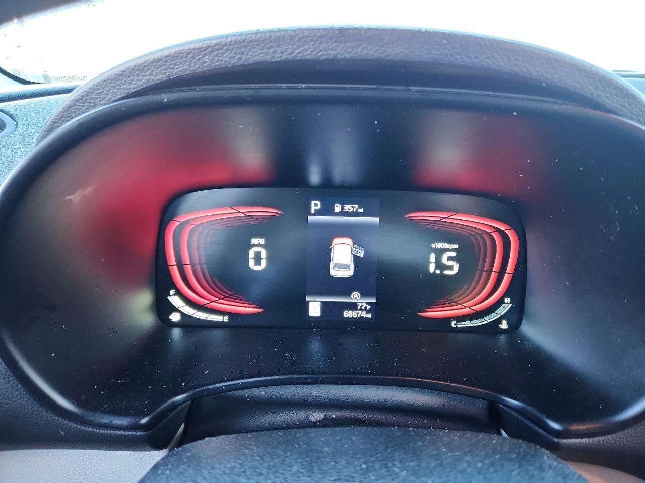 2023 KIA SOUL LX — Фото 9 из 12