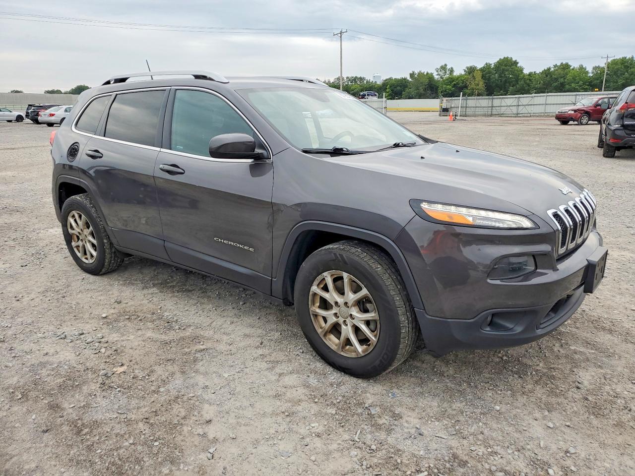 2018 JEEP CHEROKEE LATITUDE PLUS — Фото 4 из 13