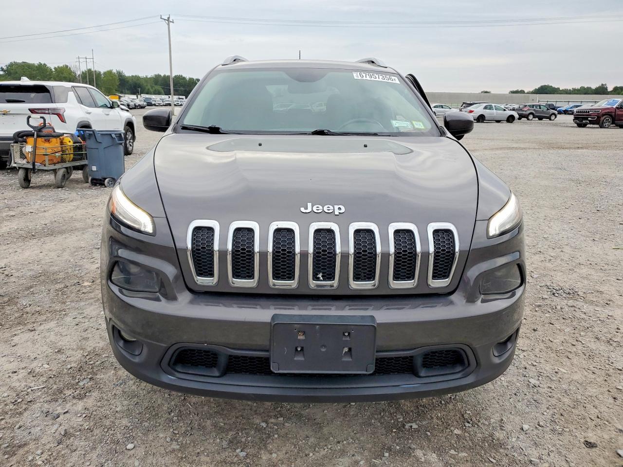 2018 JEEP CHEROKEE LATITUDE PLUS — Фото 5 из 13