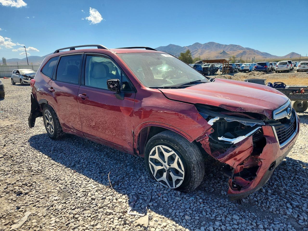 2021 SUBARU FORESTER PREMIUM — Фото 4 из 12