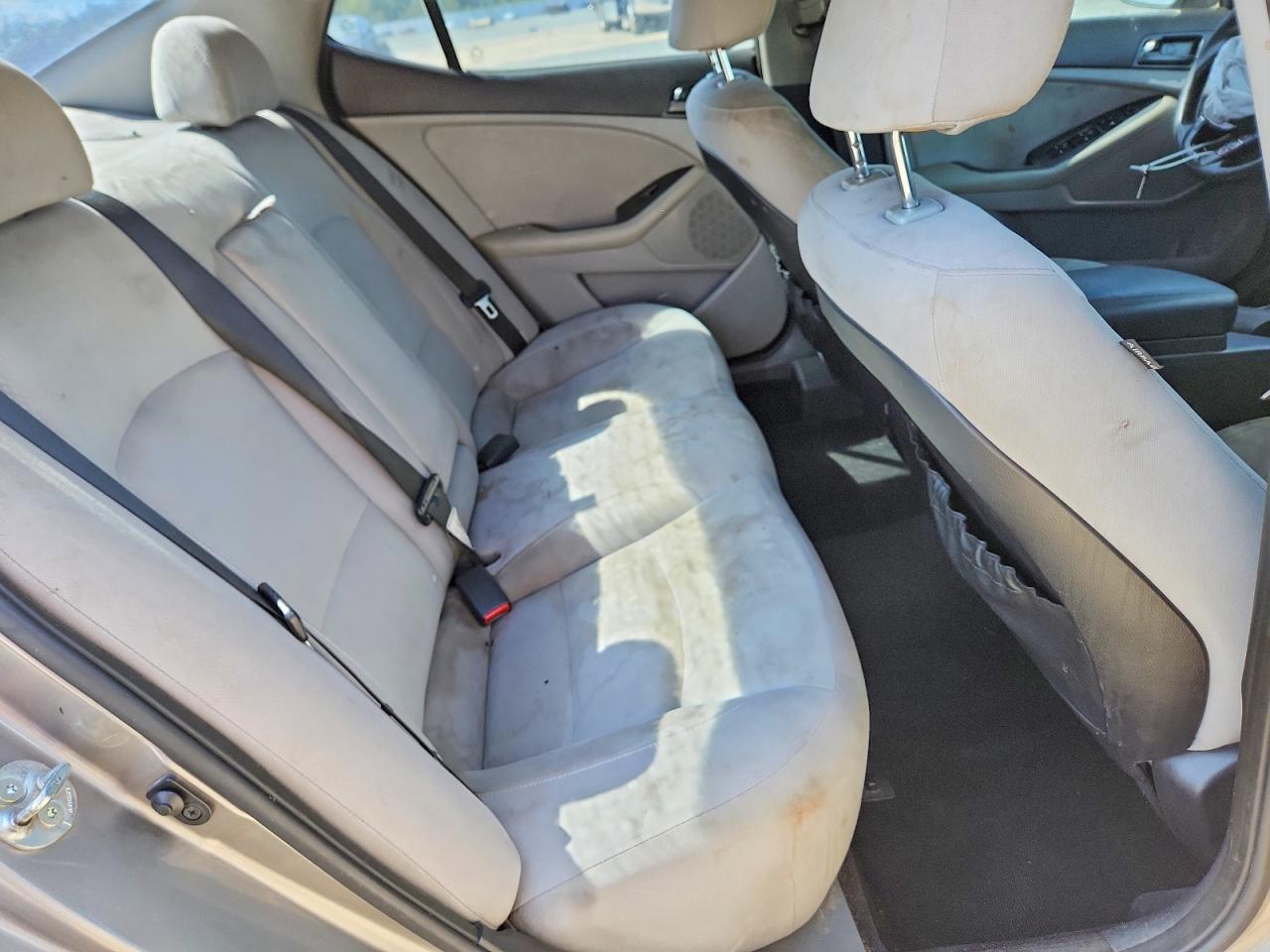 2013 KIA OPTIMA LX — Фото 10 из 12
