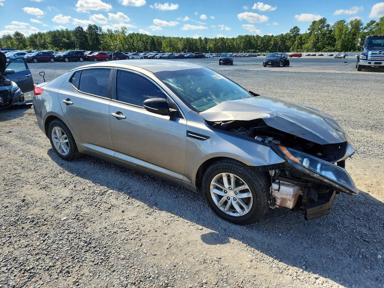 2013 KIA OPTIMA LX — Фото 4 из 12