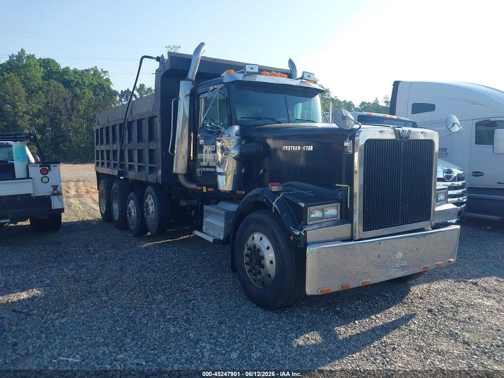 2WKPDCXH8TK941958 1996 WESTERN STAR/AUTO CAR CONVENTIONAL photo no. 1